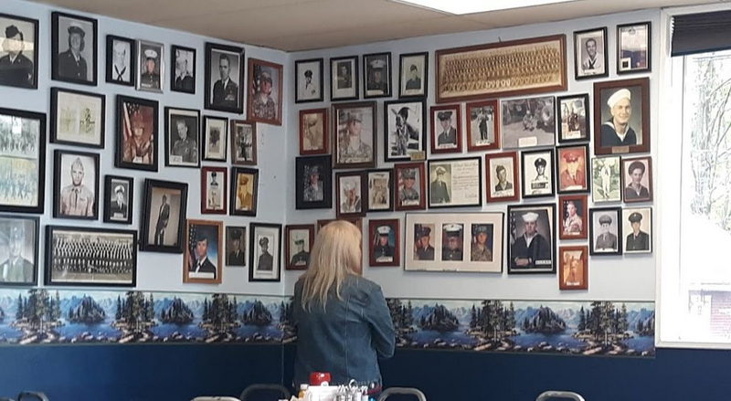 Rachaels (Moonlite Drive-In) - From Web Listing (newer photo)